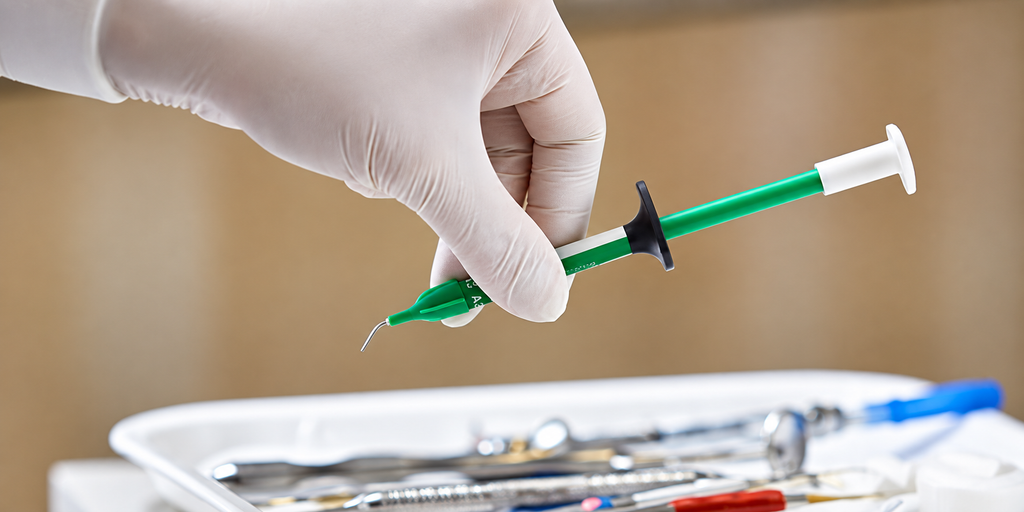 3M ESPE Filtek One Bulk Fill Restorative Syringe